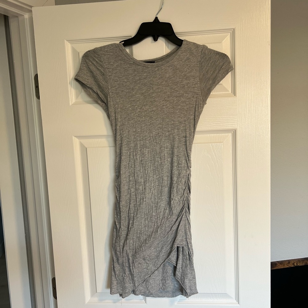 VICI tight mini dress w slit